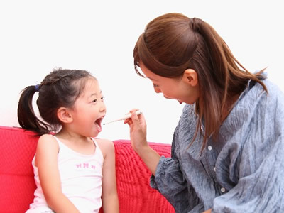 お子様とのふれあいの様子